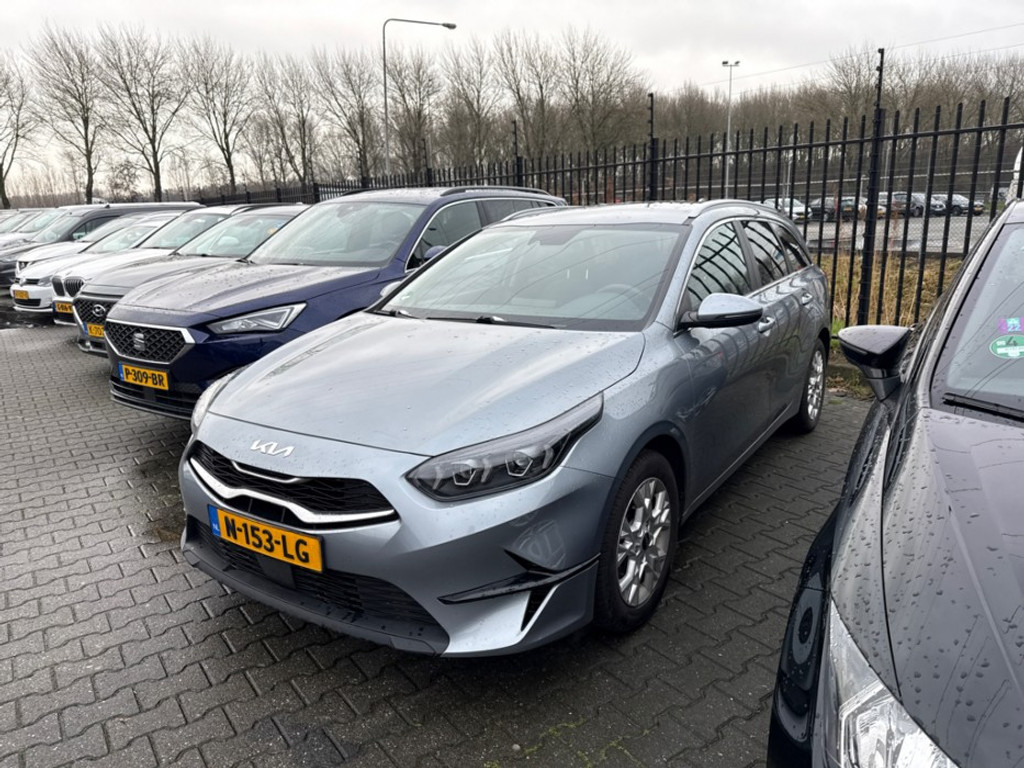 51158196