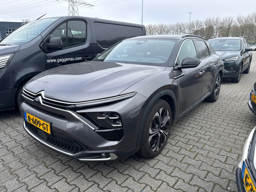 52199601