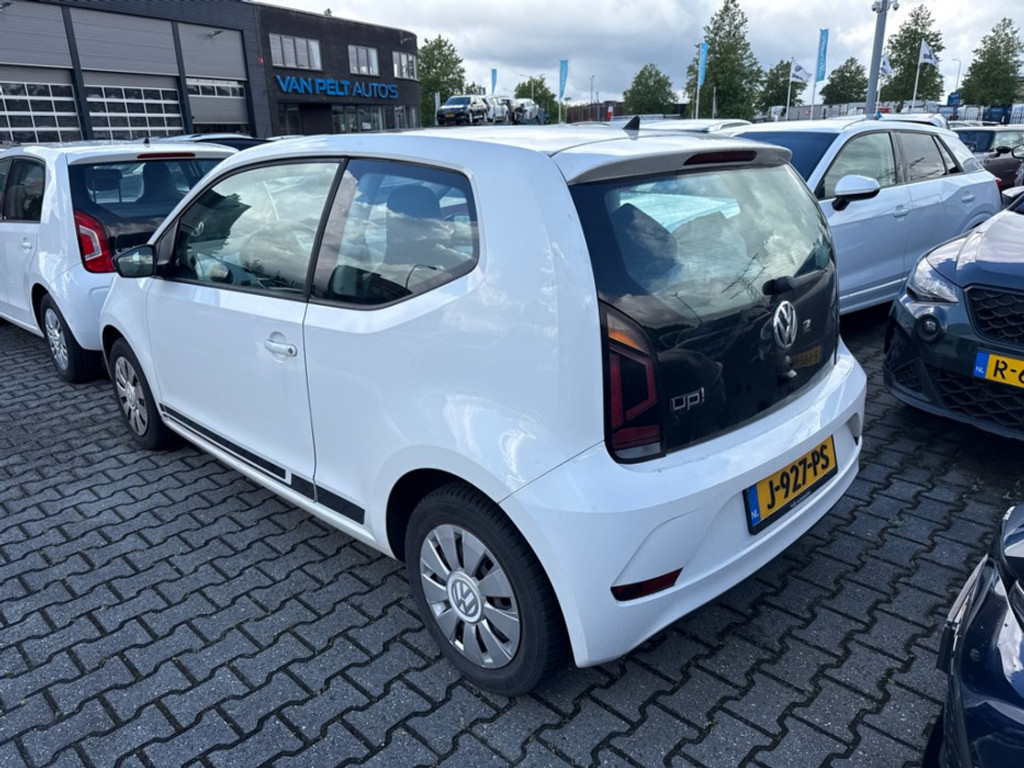 53997442-1.jpg
