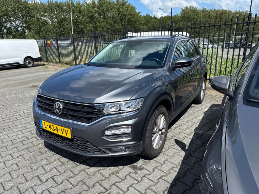 54225920