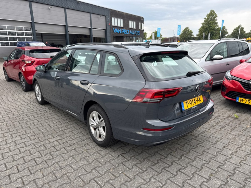 56219116-1.jpg
