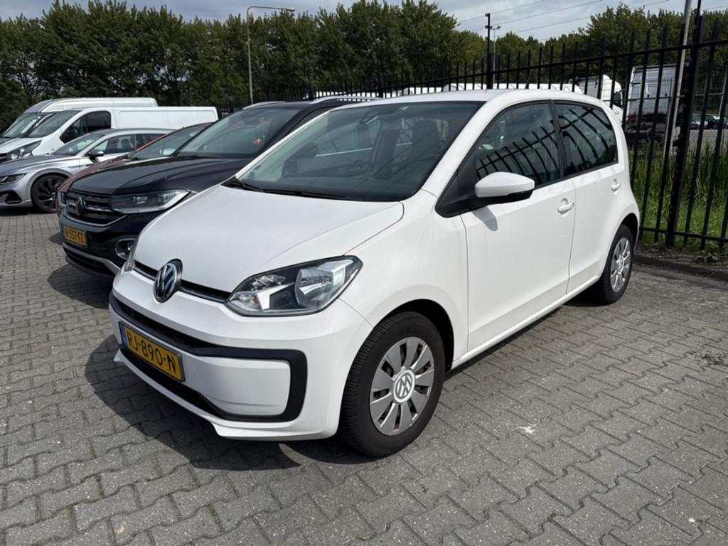 56273562