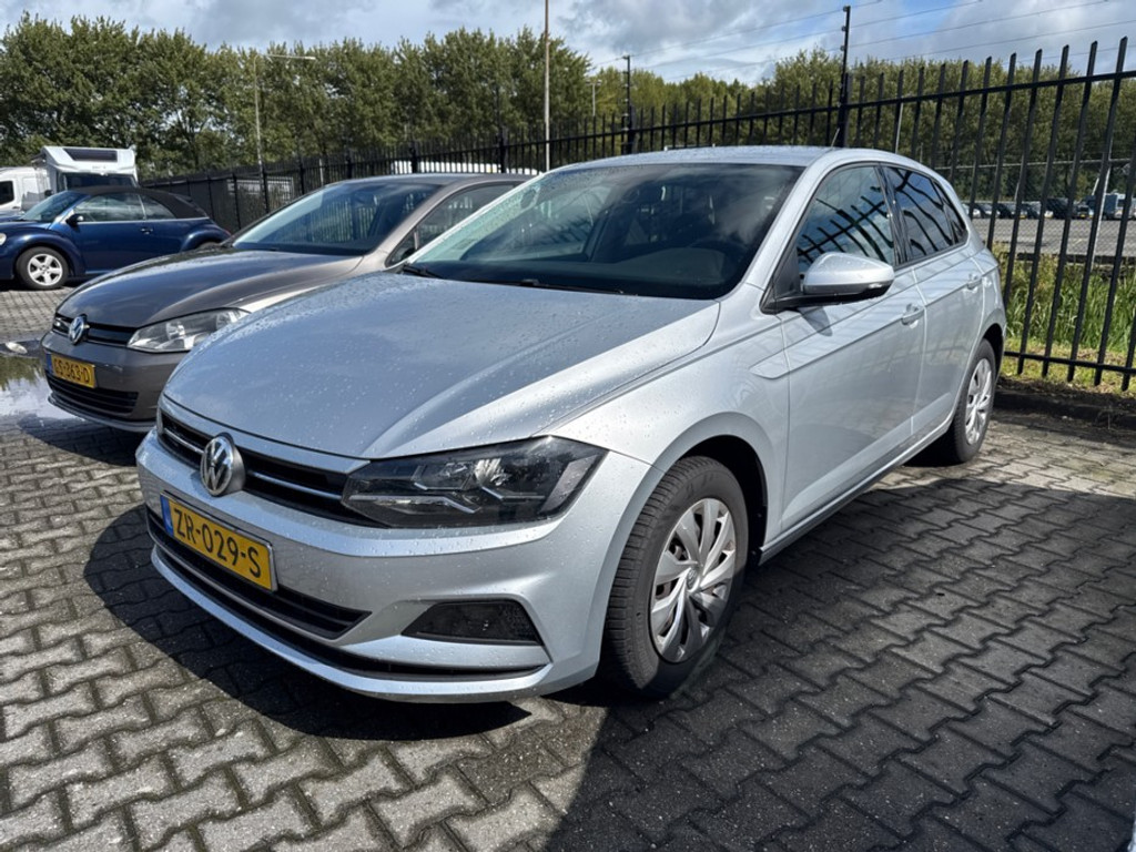 56532922