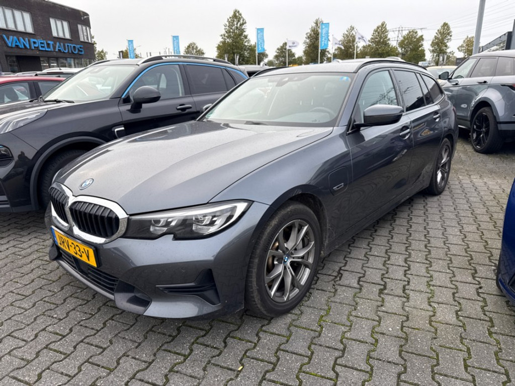 57700184